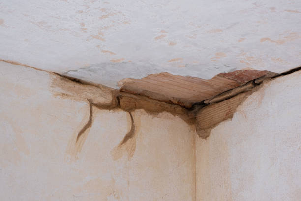 Water damage restoration process in Edgemere, MD